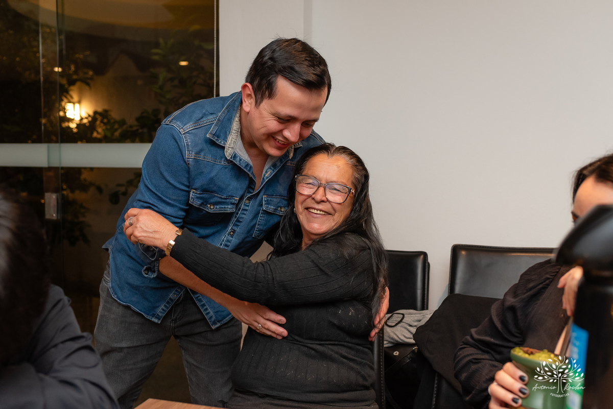  festa de 15 anos - celebração íntima - aniversário do Rafael - fotografia de eventos - Antonio Rocha Fotografias - Renata Dalbann - família e amigos - Arte em Decorar - personalizados de festa - momentos inesquecíveis - Pelotas - Quinze Anos de Menino