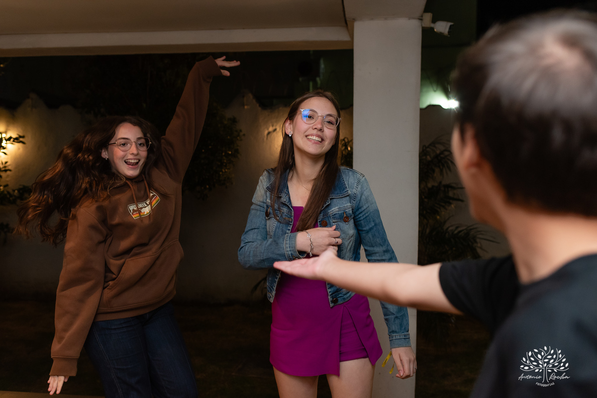  festa de 15 anos - celebração íntima - aniversário do Rafael - fotografia de eventos - Antonio Rocha Fotografias - Renata Dalbann - família e amigos - Arte em Decorar - personalizados de festa - momentos inesquecíveis - Pelotas - Quinze Anos de Menino