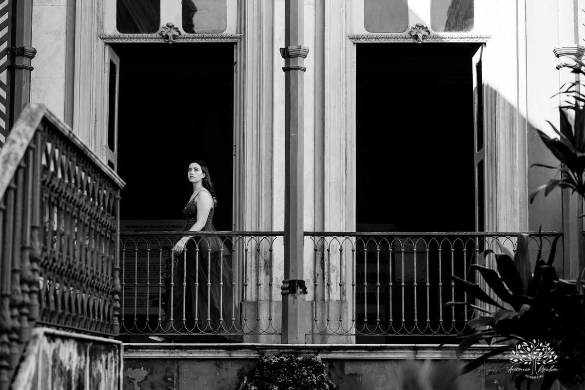 ensaios de 15 anos - fotografia de debutante - Museu do Doce - Pelotas - fotografia de aniversário - ensaio fotográfico personalizado - arquitetura histórica - luz natural - fotografia emocional - Antonio Rocha Fotografias - ensaio marcante- Quinze Anos