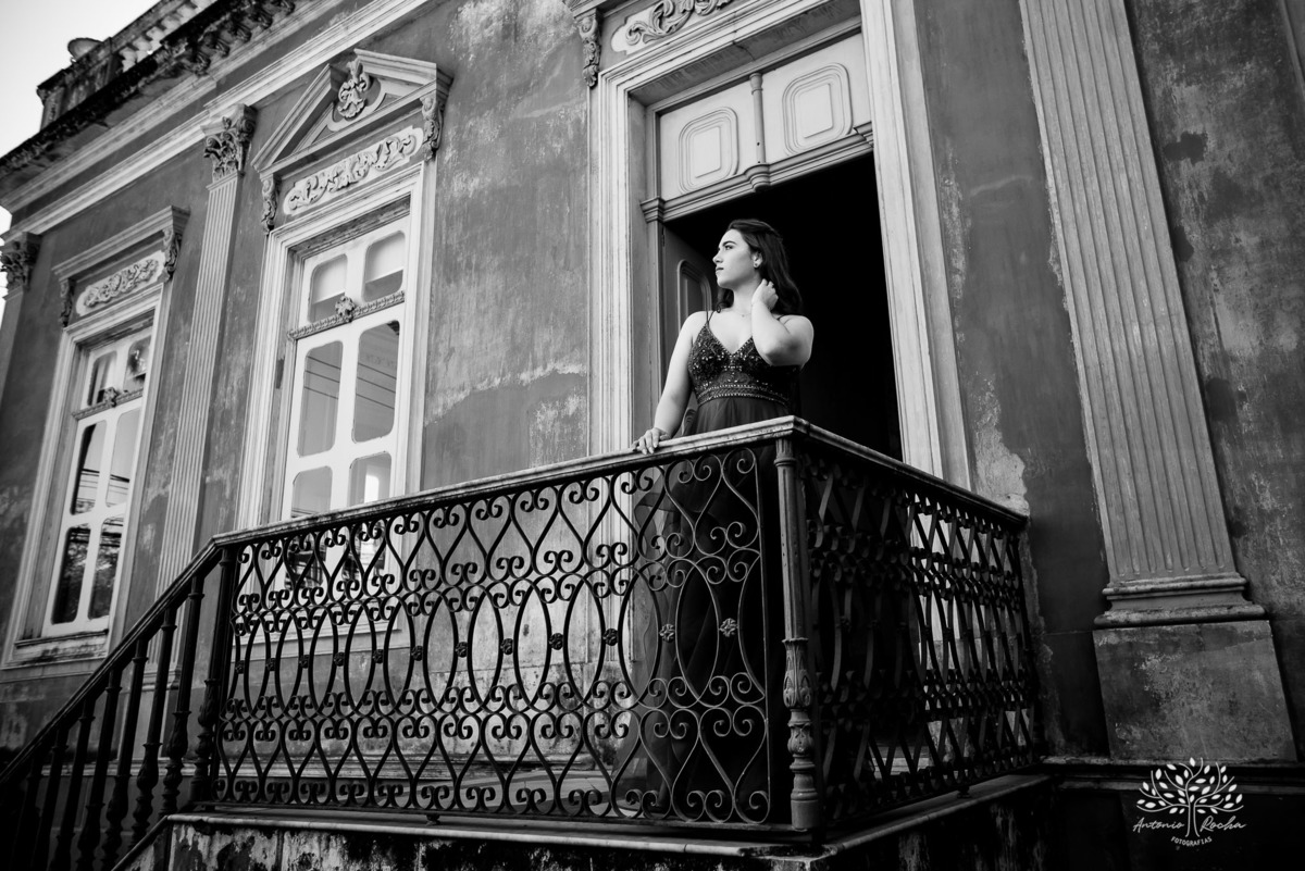 ensaios de 15 anos - fotografia de debutante - Museu do Doce - Pelotas - fotografia de aniversário - ensaio fotográfico personalizado - arquitetura histórica - luz natural - fotografia emocional - Antonio Rocha Fotografias - ensaio marcante- Quinze Anos