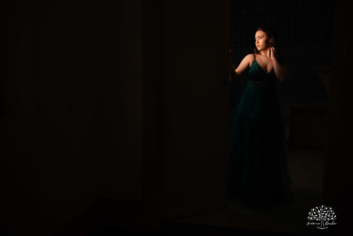 ensaios de 15 anos - fotografia de debutante - Museu do Doce - Pelotas - fotografia de aniversário - ensaio fotográfico personalizado - arquitetura histórica - luz natural - fotografia emocional - Antonio Rocha Fotografias - ensaio marcante- Quinze Anos