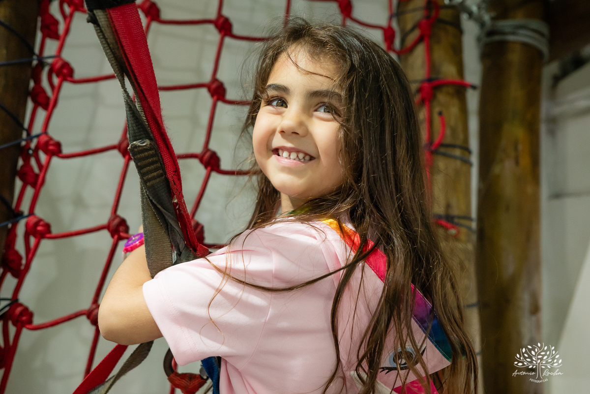 aniversário infantil - fotografia de crianças - festa temática - unicórnio - momentos especiais - registros fotográficos - alegria e diversão - show do parabéns - espontaneidade das crianças - fotografia profissional - Antonio Rocha Fotografias – Pelotas 