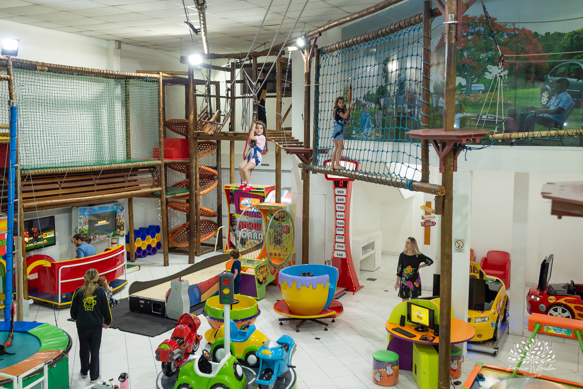 aniversário infantil - fotografia de crianças - festa temática - unicórnio - momentos especiais - registros fotográficos - alegria e diversão - show do parabéns - espontaneidade das crianças - fotografia profissional - Antonio Rocha Fotografias – Pelotas 