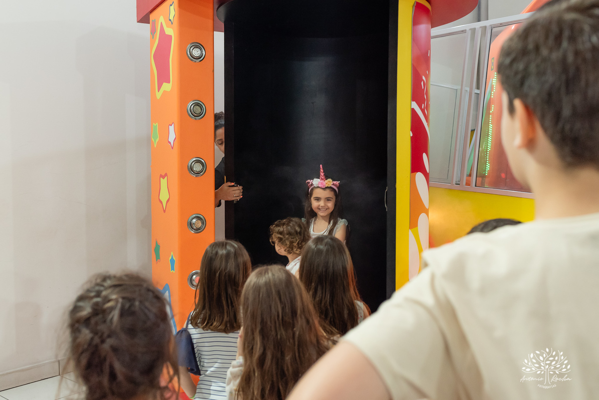 aniversário infantil - fotografia de crianças - festa temática - unicórnio - momentos especiais - registros fotográficos - alegria e diversão - show do parabéns - espontaneidade das crianças - fotografia profissional - Antonio Rocha Fotografias – Pelotas 