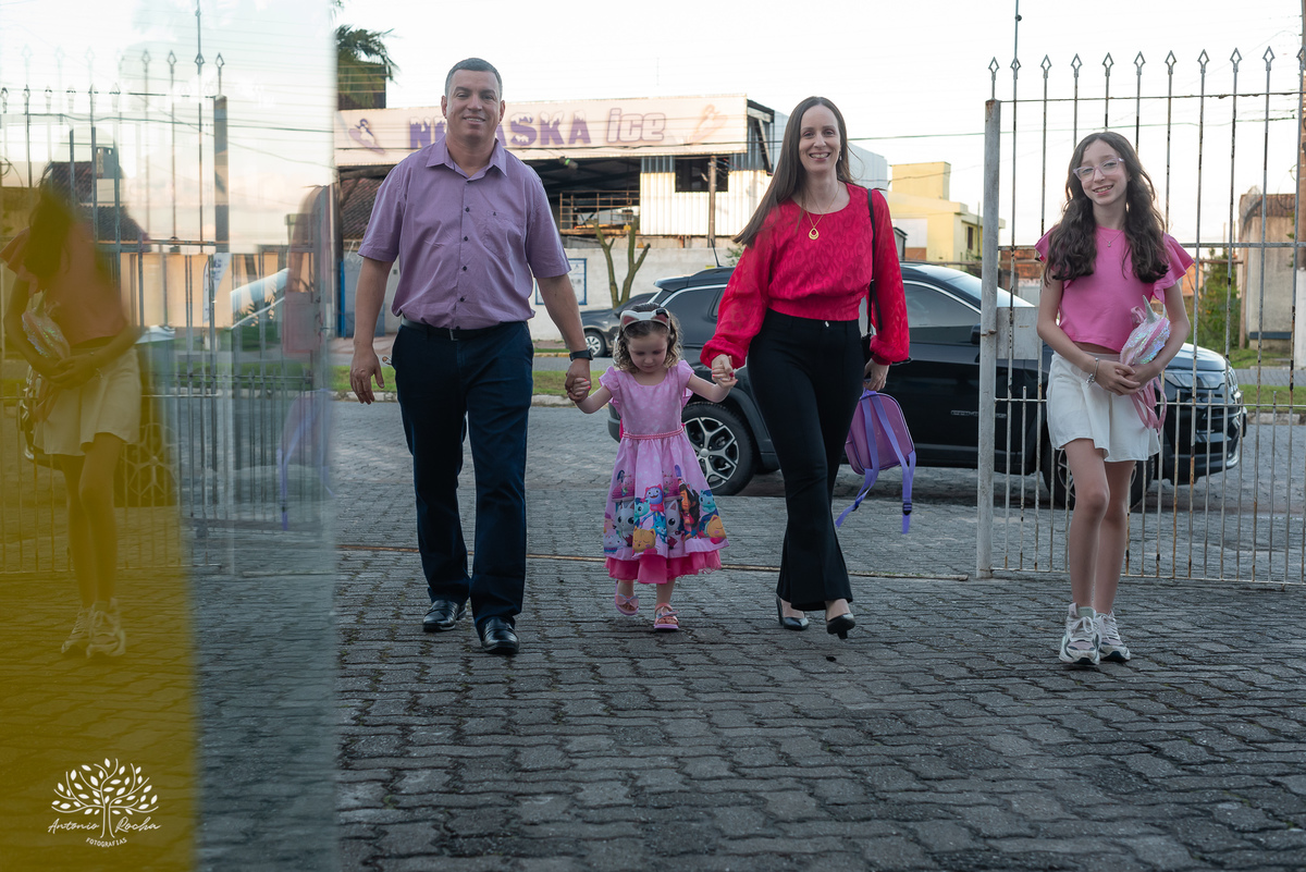 aniversário infantil - fotografia de aniversário - fotografia de família - fotógrafo infantil - Palhaça Tilika - Isabela 5 anos - playground infantil - fotografia profissional - celebração em família - Tio Antonio Rocha Fotografias - Pelotas – Loly Pop