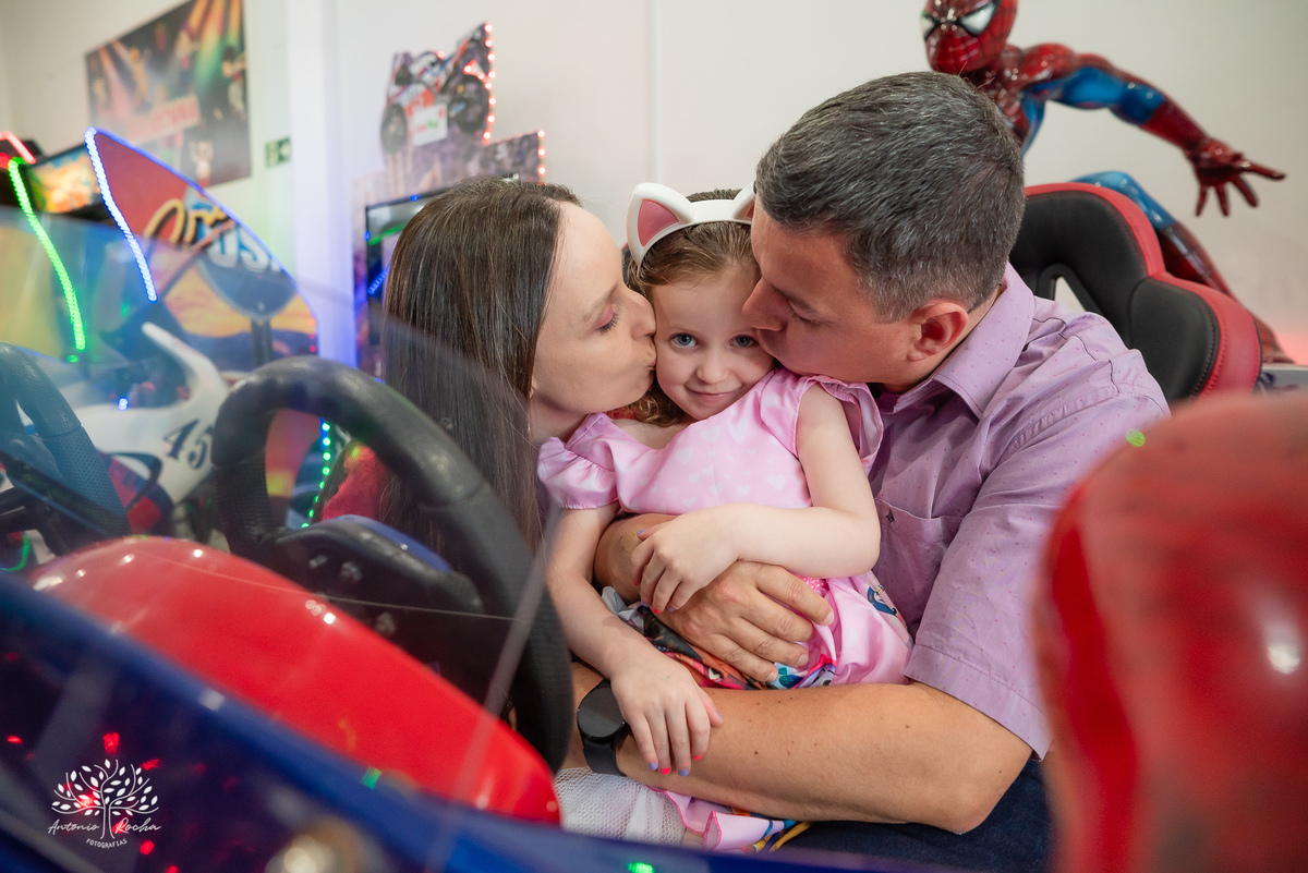 aniversário infantil - fotografia de aniversário - fotografia de família - fotógrafo infantil - Palhaça Tilika - Isabela 5 anos - playground infantil - fotografia profissional - celebração em família - Tio Antonio Rocha Fotografias - Pelotas – Loly Pop