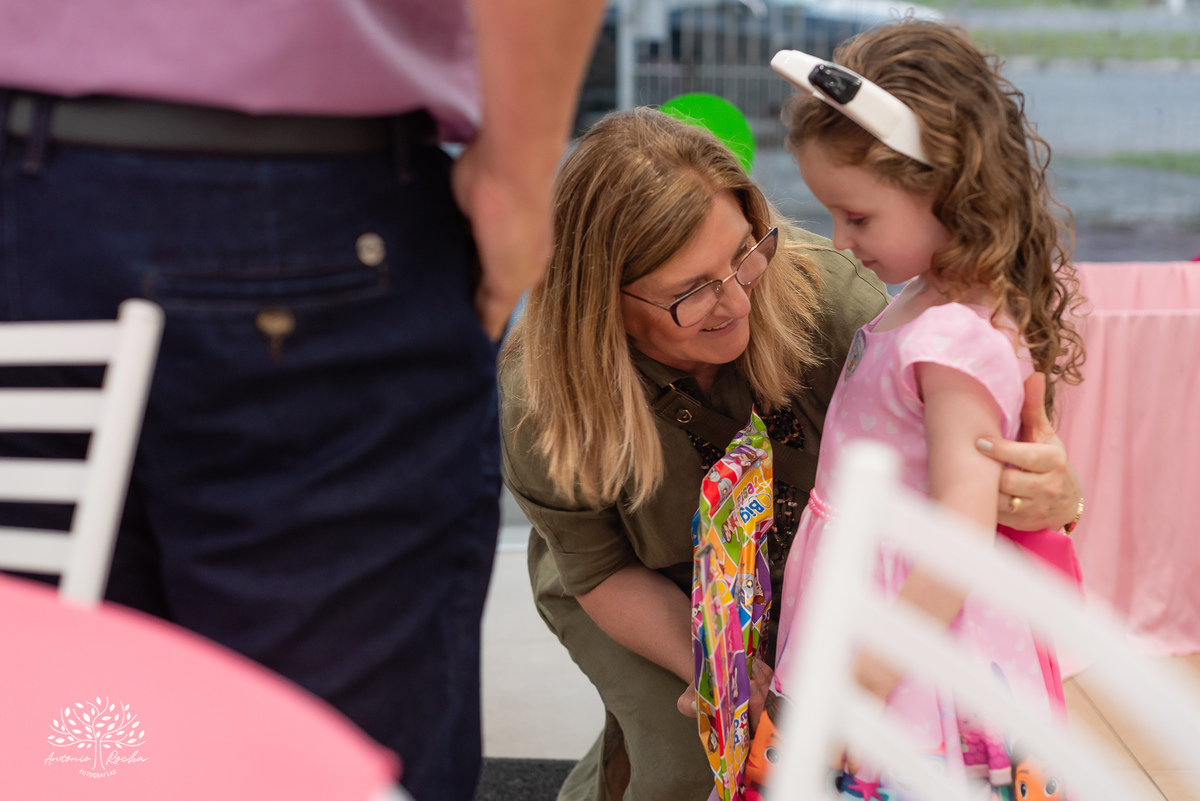 aniversário infantil - fotografia de aniversário - fotografia de família - fotógrafo infantil - Palhaça Tilika - Isabela 5 anos - playground infantil - fotografia profissional - celebração em família - Tio Antonio Rocha Fotografias - Pelotas – Loly Pop
