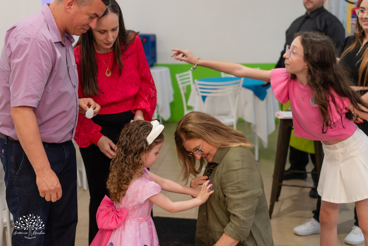 aniversário infantil - fotografia de aniversário - fotografia de família - fotógrafo infantil - Palhaça Tilika - Isabela 5 anos - playground infantil - fotografia profissional - celebração em família - Tio Antonio Rocha Fotografias - Pelotas – Loly Pop