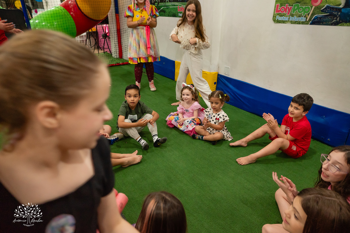aniversário infantil - fotografia de aniversário - fotografia de família - fotógrafo infantil - Palhaça Tilika - Isabela 5 anos - playground infantil - fotografia profissional - celebração em família - Tio Antonio Rocha Fotografias - Pelotas – Loly Pop
