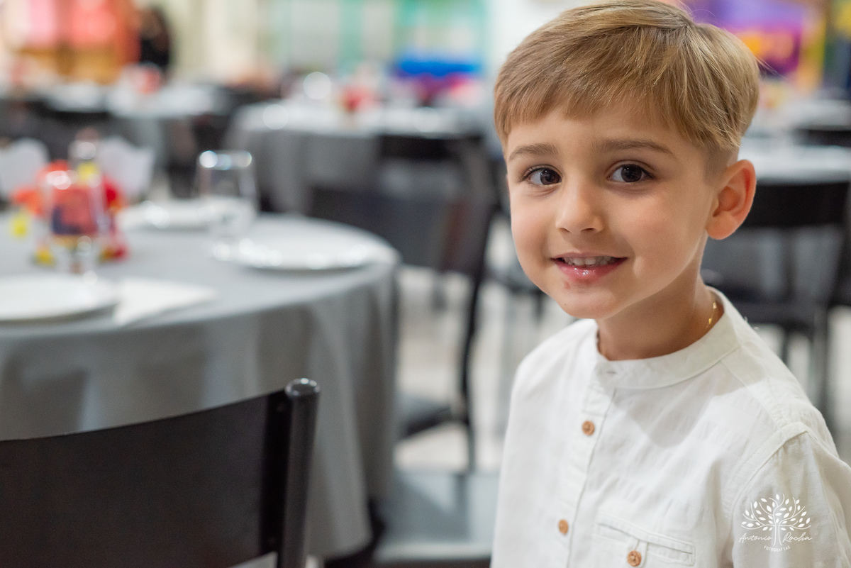 aniversário infantil - festa de 5 anos - Matteo - fotografia de aniversário - fotógrafo profissional - tema carros - - momentos em família - playground - Chuva de Neve - animador Roxito - Antonio Rocha Fotografias – Pelotas – Cliff Kids