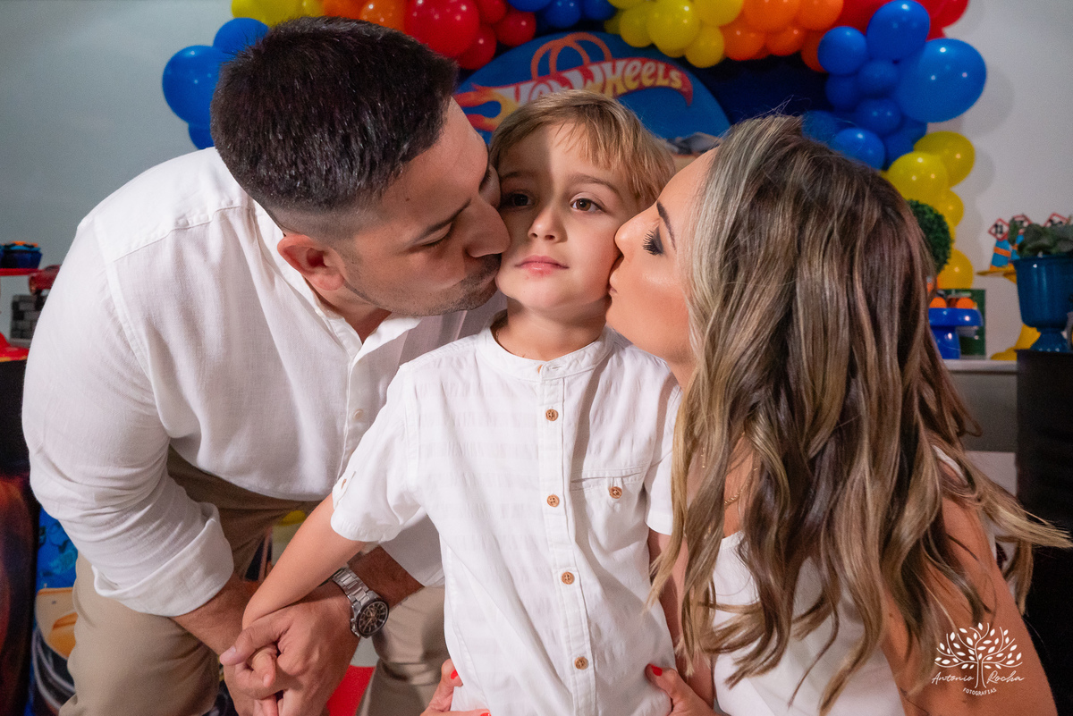 aniversário infantil - festa de 5 anos - Matteo - fotografia de aniversário - fotógrafo profissional - tema carros - - momentos em família - playground - Chuva de Neve - animador Roxito - Antonio Rocha Fotografias – Pelotas – Cliff Kids