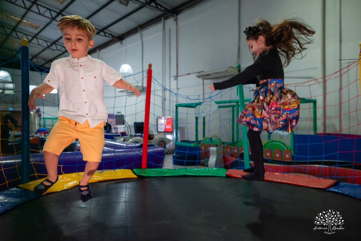 aniversário infantil - festa de 5 anos - Matteo - fotografia de aniversário - fotógrafo profissional - tema carros - - momentos em família - playground - Chuva de Neve - animador Roxito - Antonio Rocha Fotografias – Pelotas – Cliff Kids