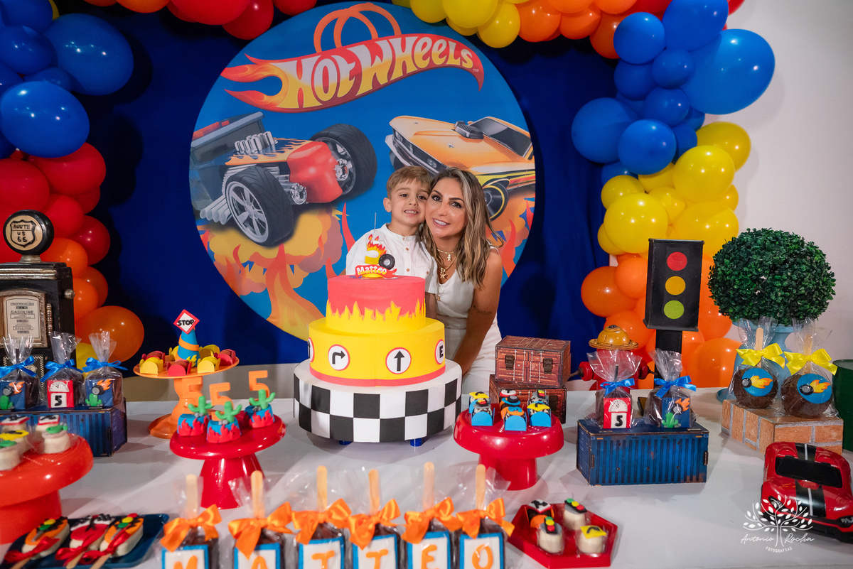 aniversário infantil - festa de 5 anos - Matteo - fotografia de aniversário - fotógrafo profissional - tema carros - - momentos em família - playground - Chuva de Neve - animador Roxito - Antonio Rocha Fotografias – Pelotas – Cliff Kids