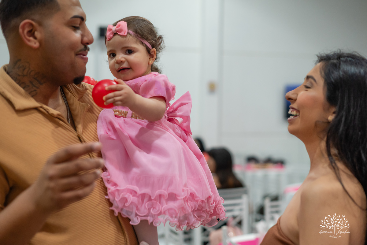 primeiro aninho - fotografia de aniversário infantil - registros de família - decoração de festa infantil - playground na festa - interação com convidados - confiança no fotógrafo - memórias afetivas - Antonio Rocha Fotografias – Pelotas – Loly Pop