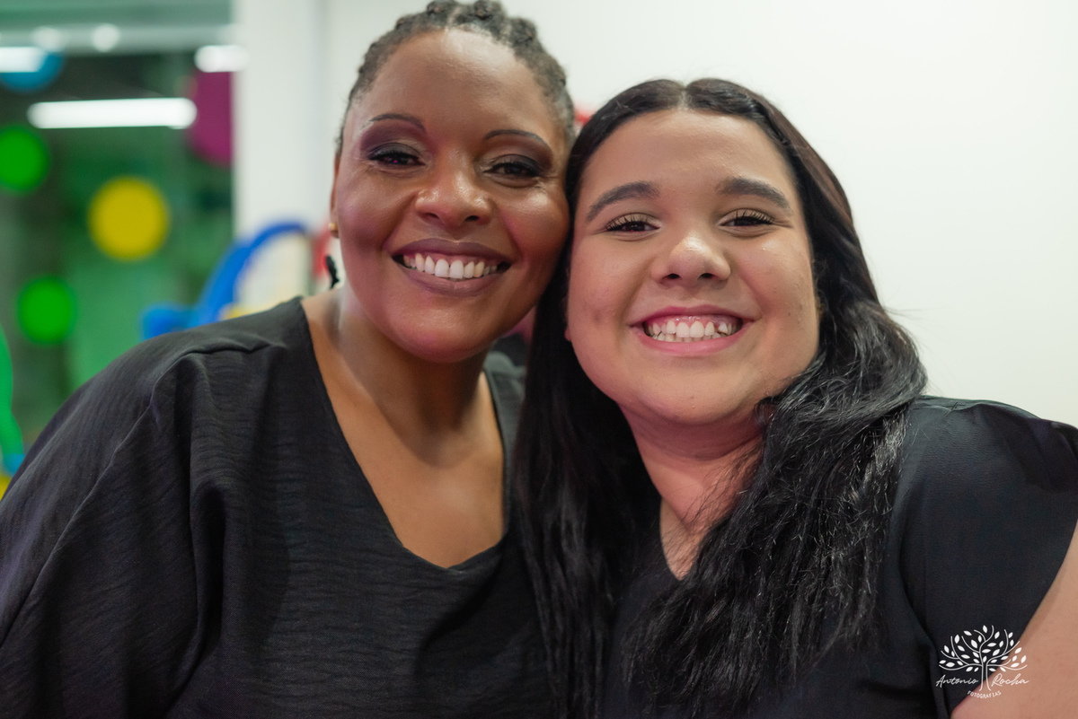 primeiro aninho - fotografia de aniversário infantil - registros de família - decoração de festa infantil - playground na festa - interação com convidados - confiança no fotógrafo - memórias afetivas - Antonio Rocha Fotografias – Pelotas – Loly Pop