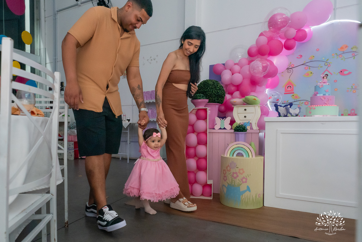 primeiro aninho - fotografia de aniversário infantil - registros de família - decoração de festa infantil - playground na festa - interação com convidados - confiança no fotógrafo - memórias afetivas - Antonio Rocha Fotografias – Pelotas – Loly Pop