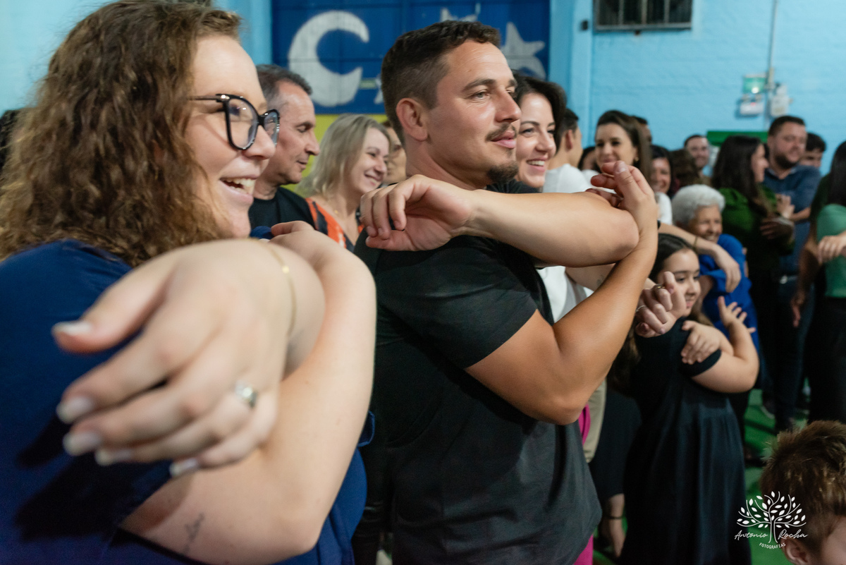 aniversário infantil - fotografia de aniversário - fotógrafo de crianças - festa infantil - registros fotográficos - celebração em família - fotografia criativa - brincadeiras infantis - fotógrafo Antonio Rocha - fotografia de eventos - Pelotas