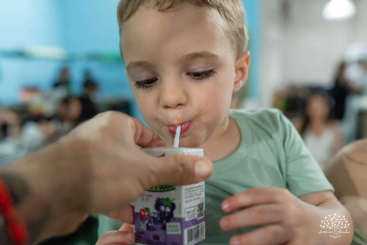 aniversário infantil - fotografia de aniversário - fotógrafo de crianças - festa infantil - registros fotográficos - celebração em família - fotografia criativa - brincadeiras infantis - fotógrafo Antonio Rocha - fotografia de eventos - Pelotas
