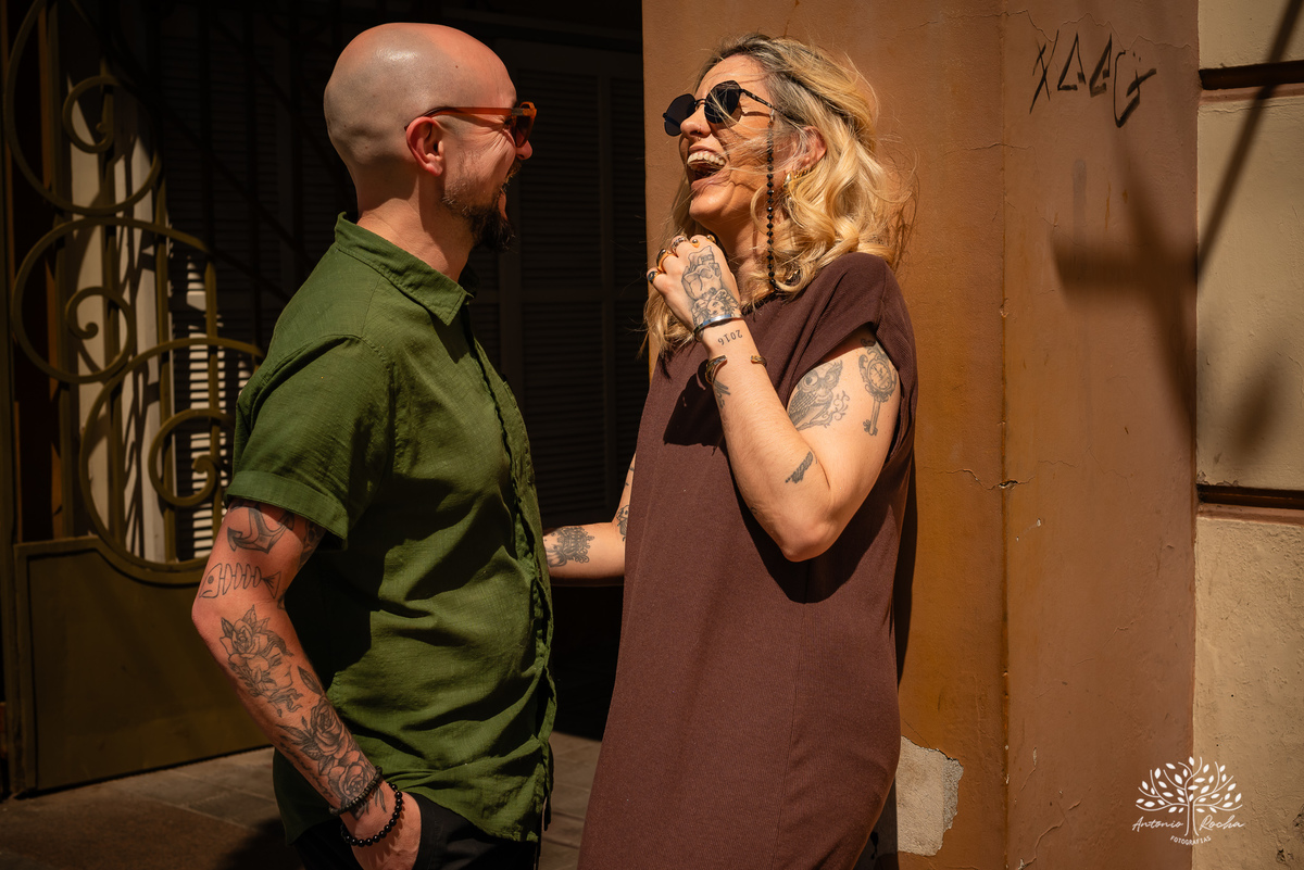 ensaio fotográfico - casal - 20 anos juntos - conexão - amor duradouro - autenticidade - energia única - fotografia de casais - celebração do amor - ensaio personalizado - fotografia profissional  - Antonio Rocha Fotografias – Pelotas