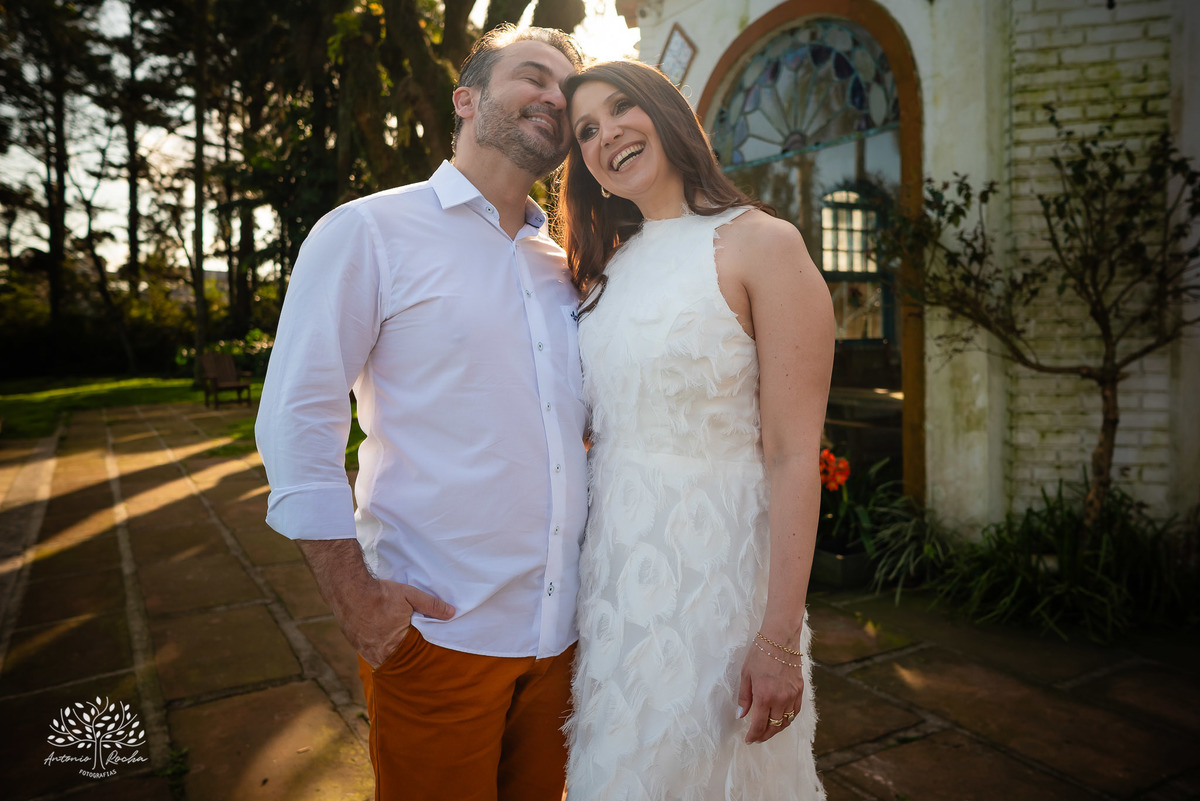 ensaio pré-wedding - Alice e Eduardo - Charqueada Santa Rita - Pelotas - conexão de casal - fotografia de casais - amor em fotos - ensaio ao ar livre - história de amor - fotografia de casamento - fotos emocionantes - Antonio Rocha Fotografias - Pelotas