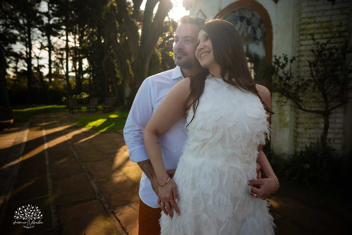 ensaio pré-wedding - Alice e Eduardo - Charqueada Santa Rita - Pelotas - conexão de casal - fotografia de casais - amor em fotos - ensaio ao ar livre - história de amor - fotografia de casamento - fotos emocionantes - Antonio Rocha Fotografias - Pelotas