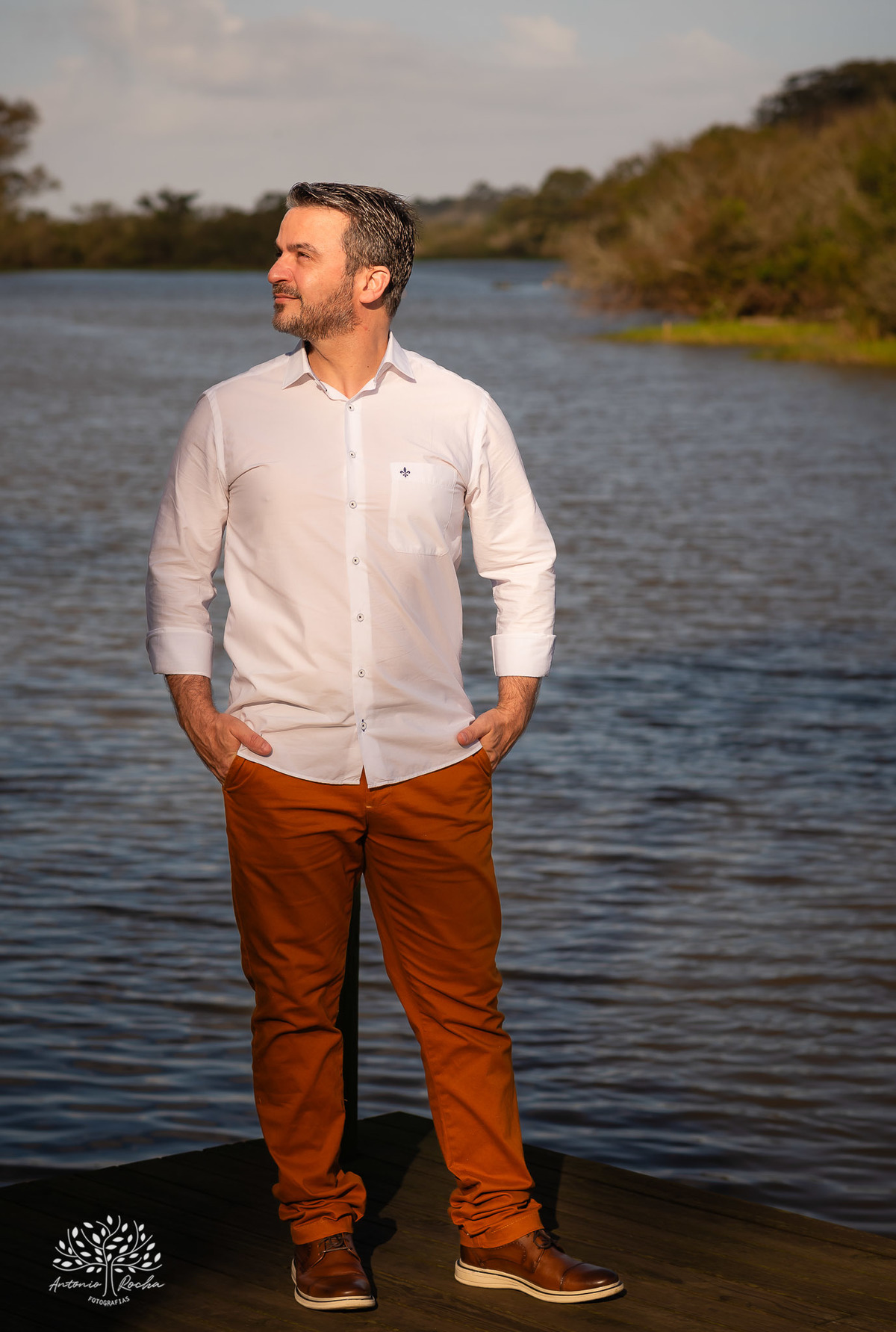 ensaio pré-wedding - Alice e Eduardo - Charqueada Santa Rita - Pelotas - conexão de casal - fotografia de casais - amor em fotos - ensaio ao ar livre - história de amor - fotografia de casamento - fotos emocionantes - Antonio Rocha Fotografias - Pelotas