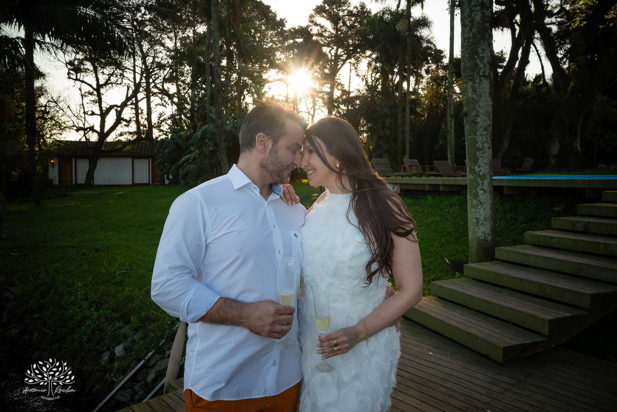 ensaio pré-wedding - Alice e Eduardo - Charqueada Santa Rita - Pelotas - conexão de casal - fotografia de casais - amor em fotos - ensaio ao ar livre - história de amor - fotografia de casamento - fotos emocionantes - Antonio Rocha Fotografias - Pelotas