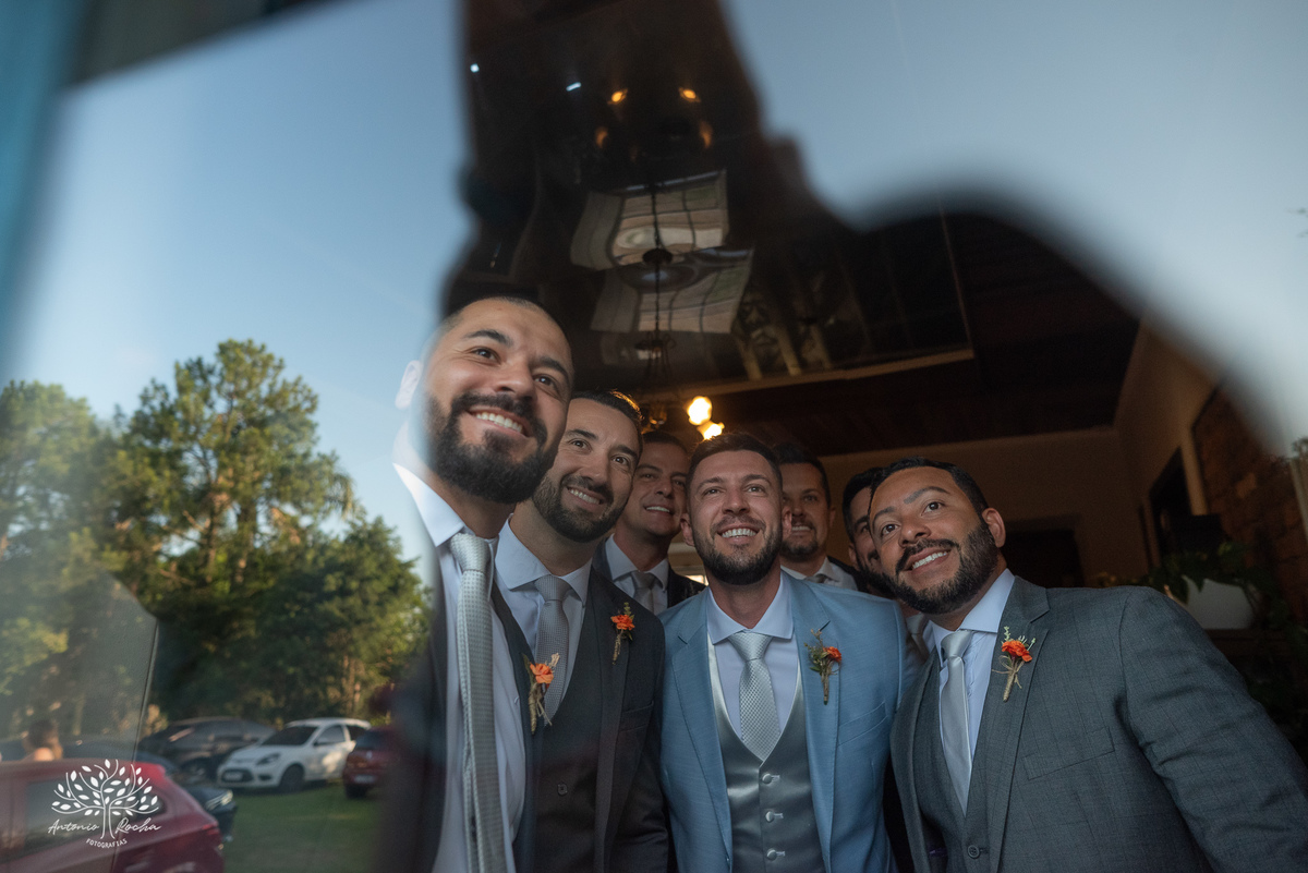 amor - celebração única - casamento personalizado - Daiane e Bruno - making of animado - cerimônia criativa - alianças inusitadas - bolinha de beach tennis - chuva de bolinhas - festa animada - fotografia de casamento - memórias especiais - Antonio Rocha 