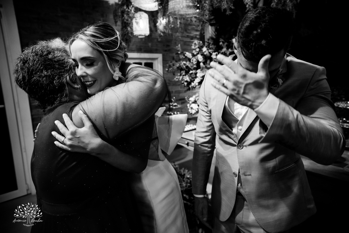 amor - celebração única - casamento personalizado - Daiane e Bruno - making of animado - cerimônia criativa - alianças inusitadas - bolinha de beach tennis - chuva de bolinhas - festa animada - fotografia de casamento - memórias especiais - Antonio Rocha 