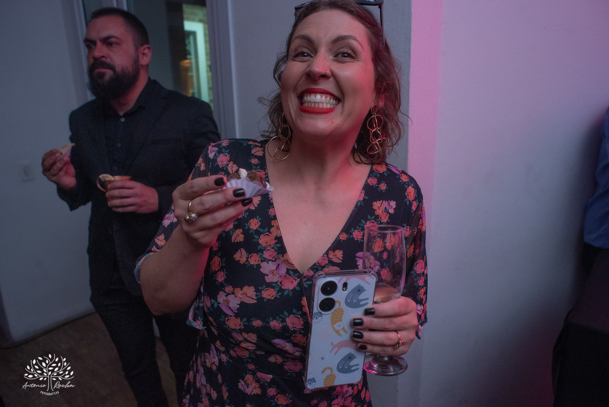 amor - celebração única - casamento personalizado - Daiane e Bruno - making of animado - cerimônia criativa - alianças inusitadas - bolinha de beach tennis - chuva de bolinhas - festa animada - fotografia de casamento - memórias especiais - Antonio Rocha 