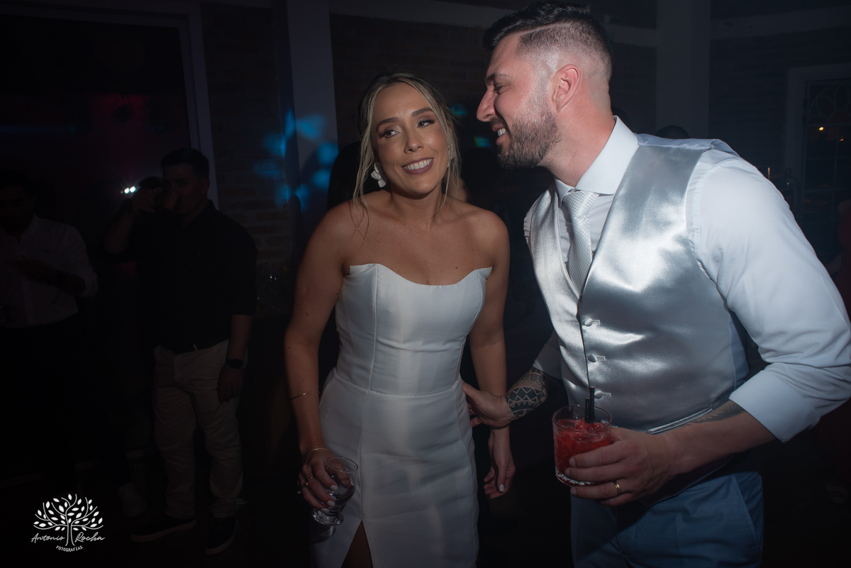 amor - celebração única - casamento personalizado - Daiane e Bruno - making of animado - cerimônia criativa - alianças inusitadas - bolinha de beach tennis - chuva de bolinhas - festa animada - fotografia de casamento - memórias especiais - Antonio Rocha 