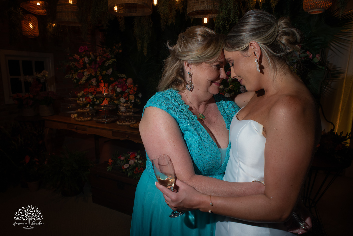 amor - celebração única - casamento personalizado - Daiane e Bruno - making of animado - cerimônia criativa - alianças inusitadas - bolinha de beach tennis - chuva de bolinhas - festa animada - fotografia de casamento - memórias especiais - Antonio Rocha 