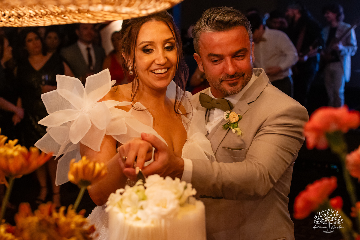 casamento - Alice e Eduardo - cerimônia ao entardecer - making of - fotos de casamento - fotógrafo profissional - celebração - amor e emoção - música ao vivo - Moisa - Dalvan Wendler - Lavie Eventos - buffet Fabricio Radmann - Antonio Rocha Fotografias - 