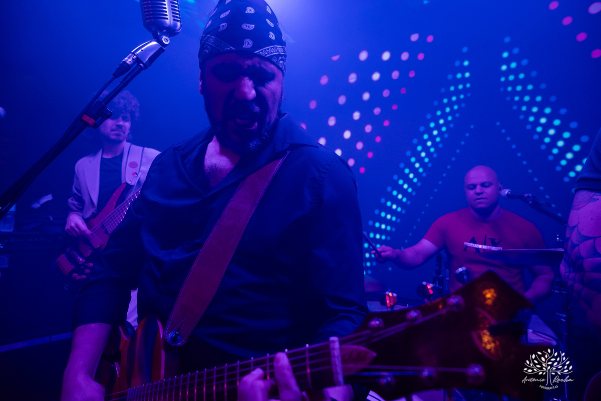 casamento - Alice e Eduardo - cerimônia ao entardecer - making of - fotos de casamento - fotógrafo profissional - celebração - amor e emoção - música ao vivo - Moisa - Dalvan Wendler - Lavie Eventos - buffet Fabricio Radmann - Antonio Rocha Fotografias - 