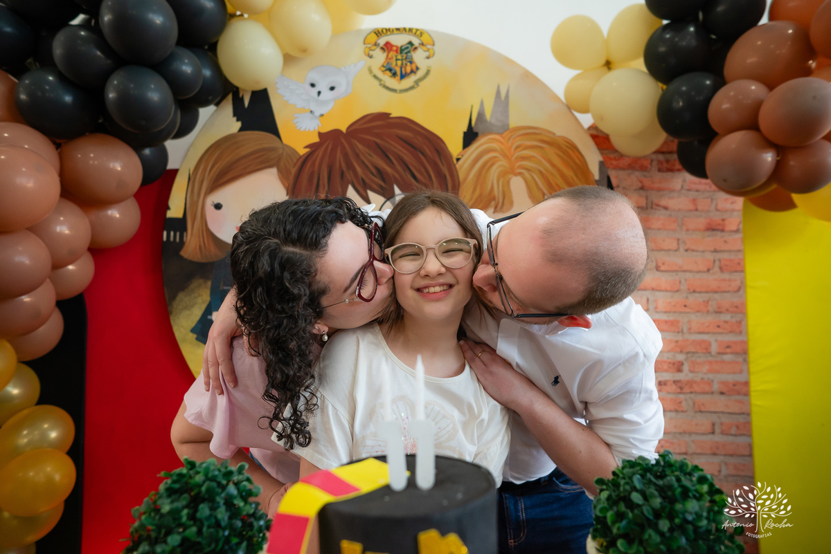 Dora - 11 anos - aniversário - Harry Potter - festa temática - magia - celebração - amizade - família - decoração - cascata de chocolate - fotografia - Antonio Rocha Fotografias - amor - alegria - confiança - registro especial – Pelotas – Loly Pop