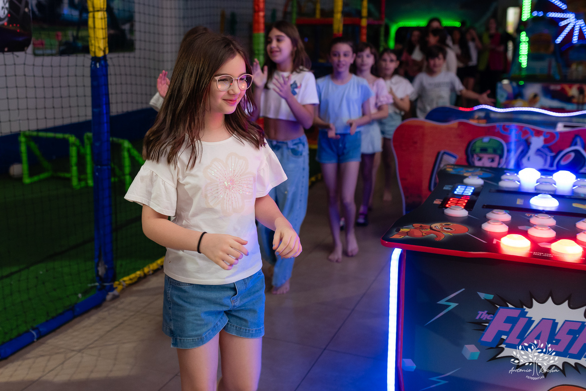 Dora - 11 anos - aniversário - Harry Potter - festa temática - magia - celebração - amizade - família - decoração - cascata de chocolate - fotografia - Antonio Rocha Fotografias - amor - alegria - confiança - registro especial – Pelotas – Loly Pop