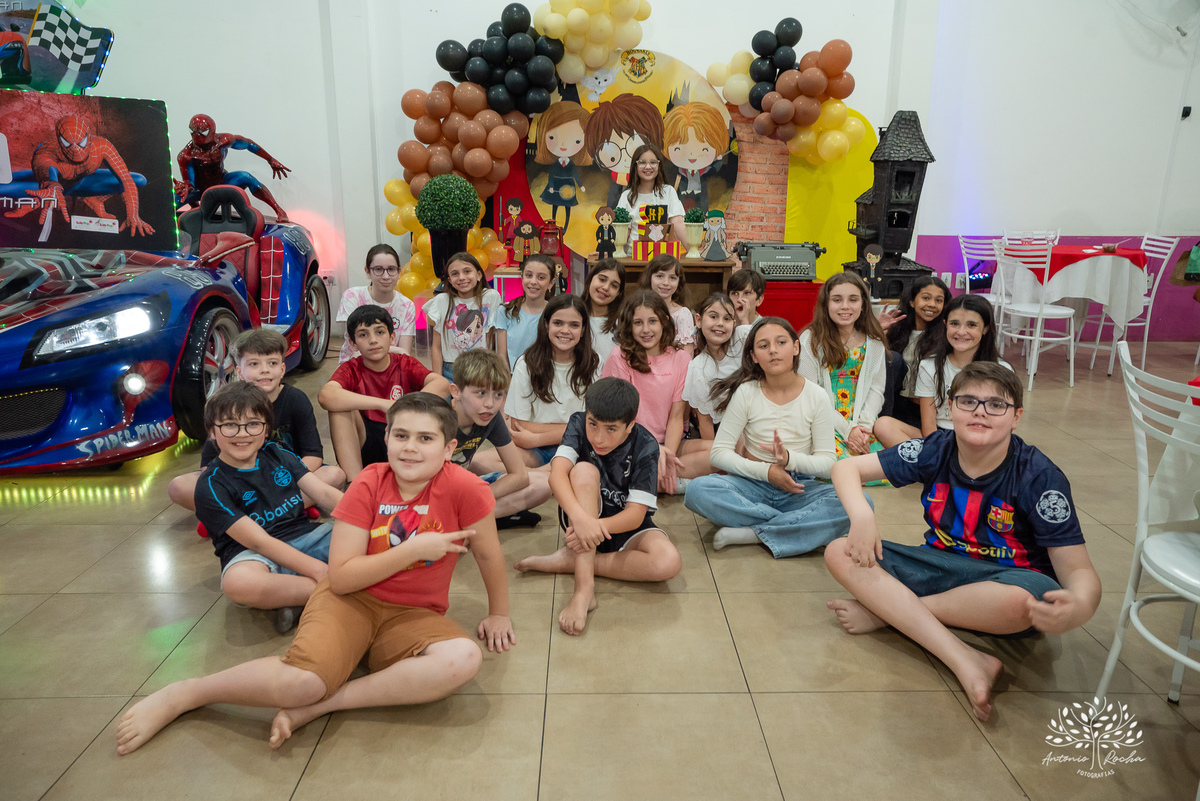 Dora - 11 anos - aniversário - Harry Potter - festa temática - magia - celebração - amizade - família - decoração - cascata de chocolate - fotografia - Antonio Rocha Fotografias - amor - alegria - confiança - registro especial – Pelotas – Loly Pop
