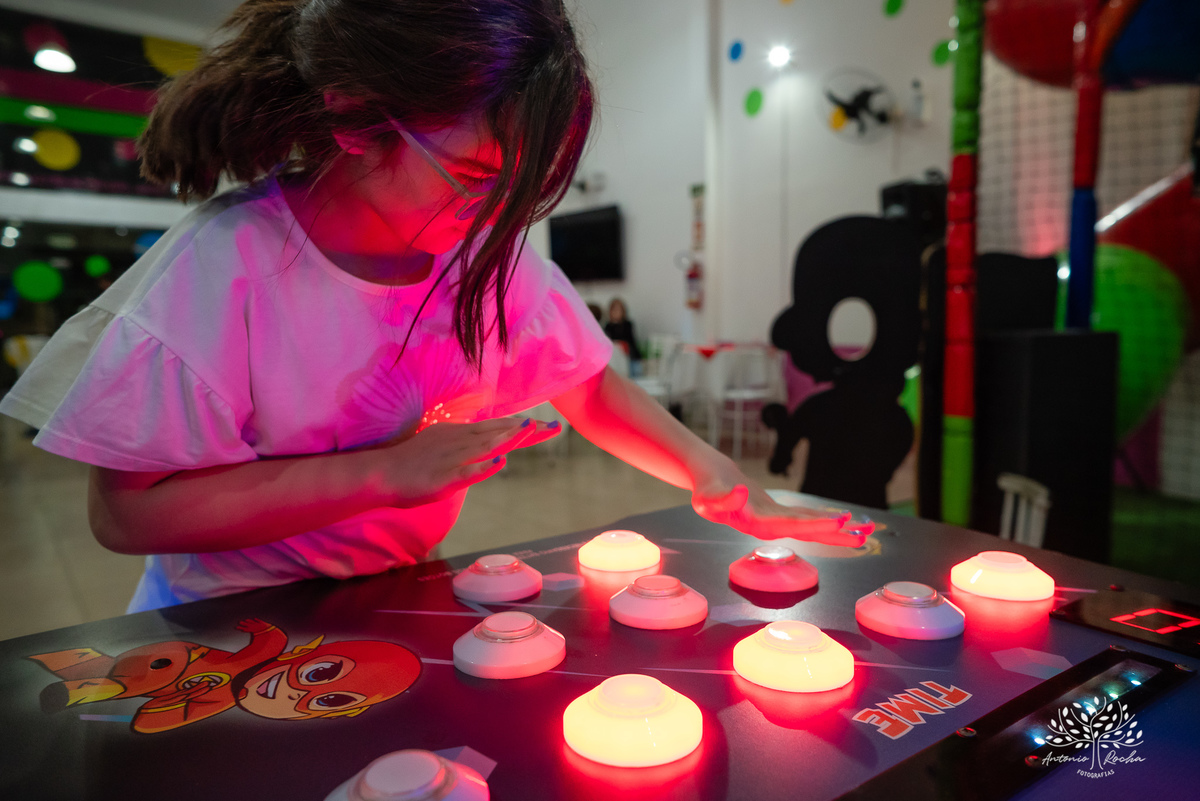 Dora - 11 anos - aniversário - Harry Potter - festa temática - magia - celebração - amizade - família - decoração - cascata de chocolate - fotografia - Antonio Rocha Fotografias - amor - alegria - confiança - registro especial – Pelotas – Loly Pop