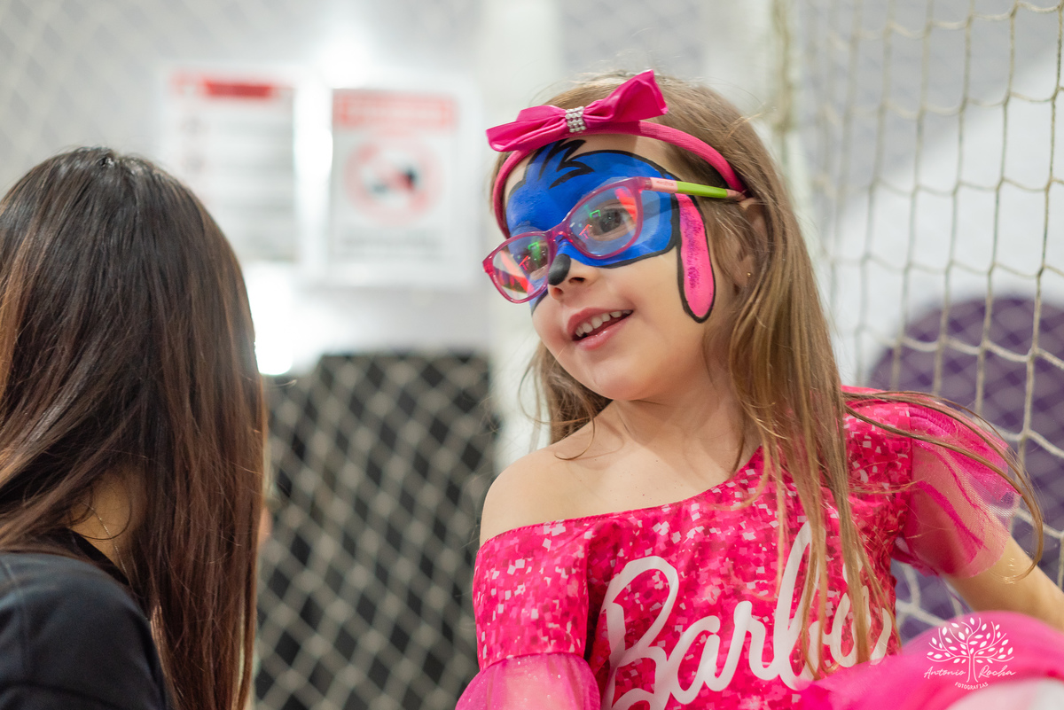 festa infantil - fotografia infantil - aniversário de 5 anos - aniversário temático - Barbie - infância mágica - fotógrafos profissionais - espontaneidade infantil - fotografia de crianças - alegria e diversão - Pelotas - Antonio Rocha Fotografias