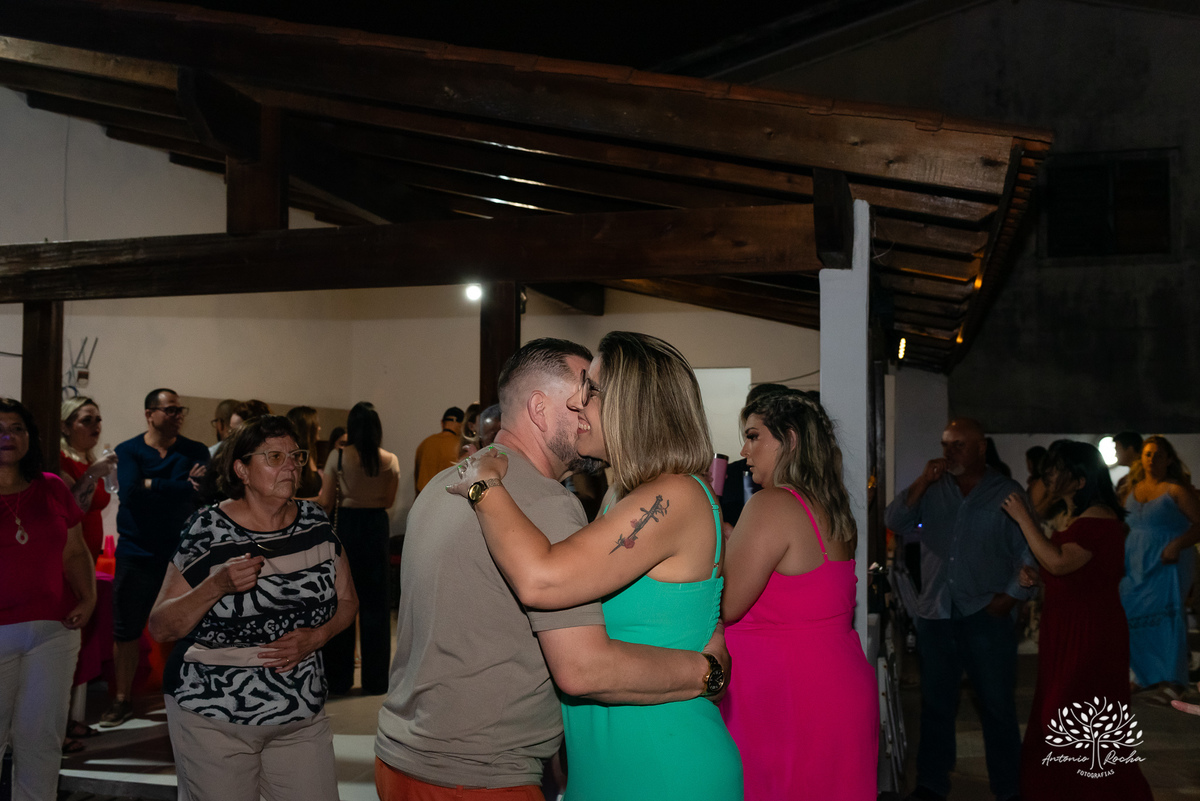 celebração - aniversário - fotografia de eventos - fotógrafo profissional - momentos especiais - 15x2 - tardezinha - família - amigos - registro fotográfico - festa ao ar livre - fotografia emocional - Antonio Rocha Fotografias - Renata Dalbann-celebração