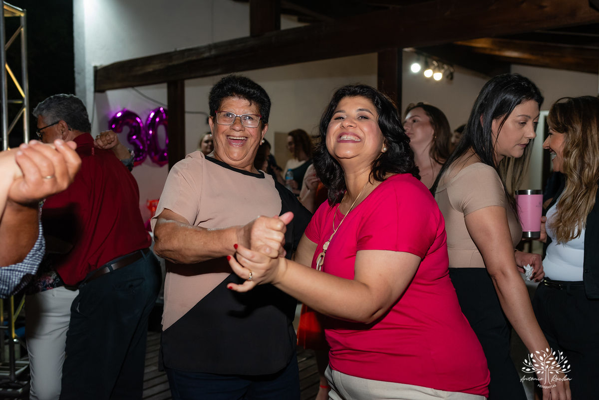 celebração - aniversário - fotografia de eventos - fotógrafo profissional - momentos especiais - 15x2 - tardezinha - família - amigos - registro fotográfico - festa ao ar livre - fotografia emocional - Antonio Rocha Fotografias - Renata Dalbann-celebração