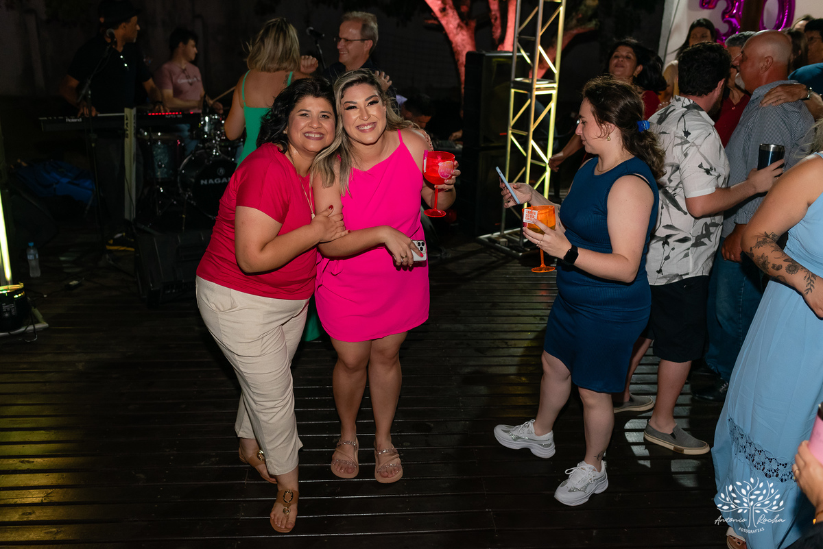 celebração - aniversário - fotografia de eventos - fotógrafo profissional - momentos especiais - 15x2 - tardezinha - família - amigos - registro fotográfico - festa ao ar livre - fotografia emocional - Antonio Rocha Fotografias - Renata Dalbann-celebração