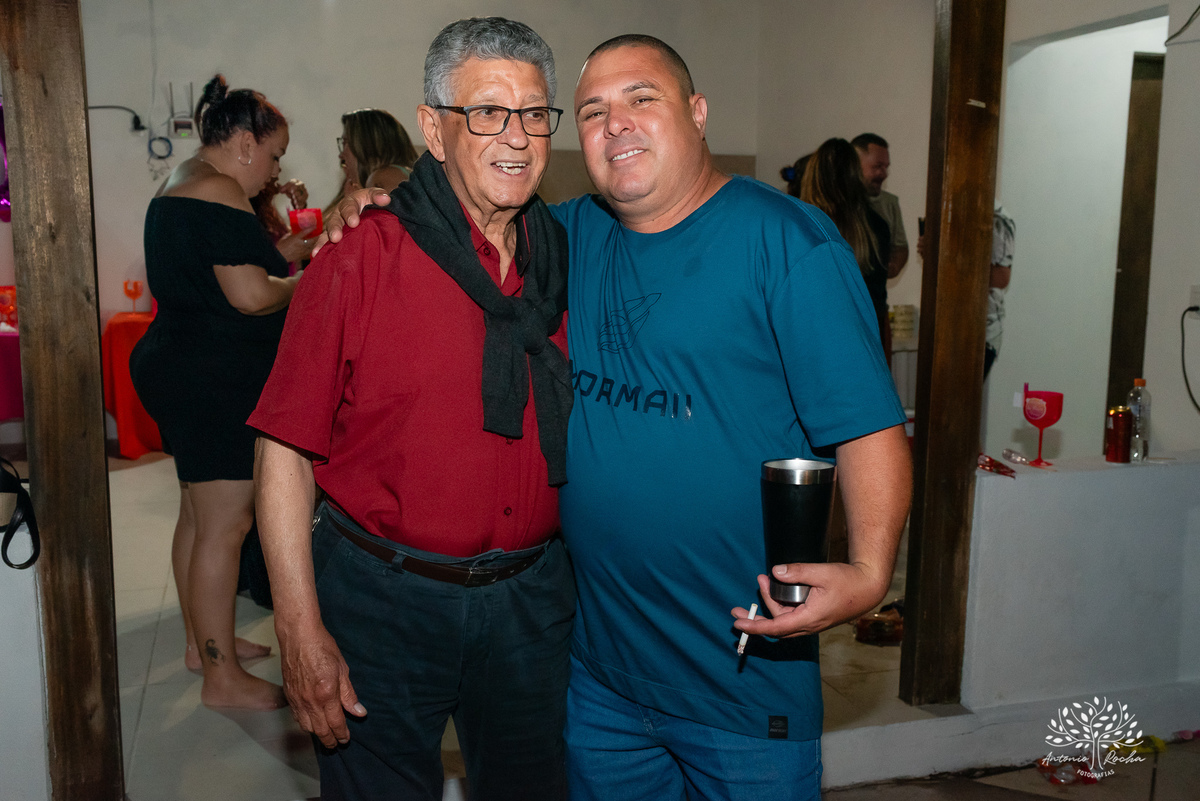 celebração - aniversário - fotografia de eventos - fotógrafo profissional - momentos especiais - 15x2 - tardezinha - família - amigos - registro fotográfico - festa ao ar livre - fotografia emocional - Antonio Rocha Fotografias - Renata Dalbann-celebração