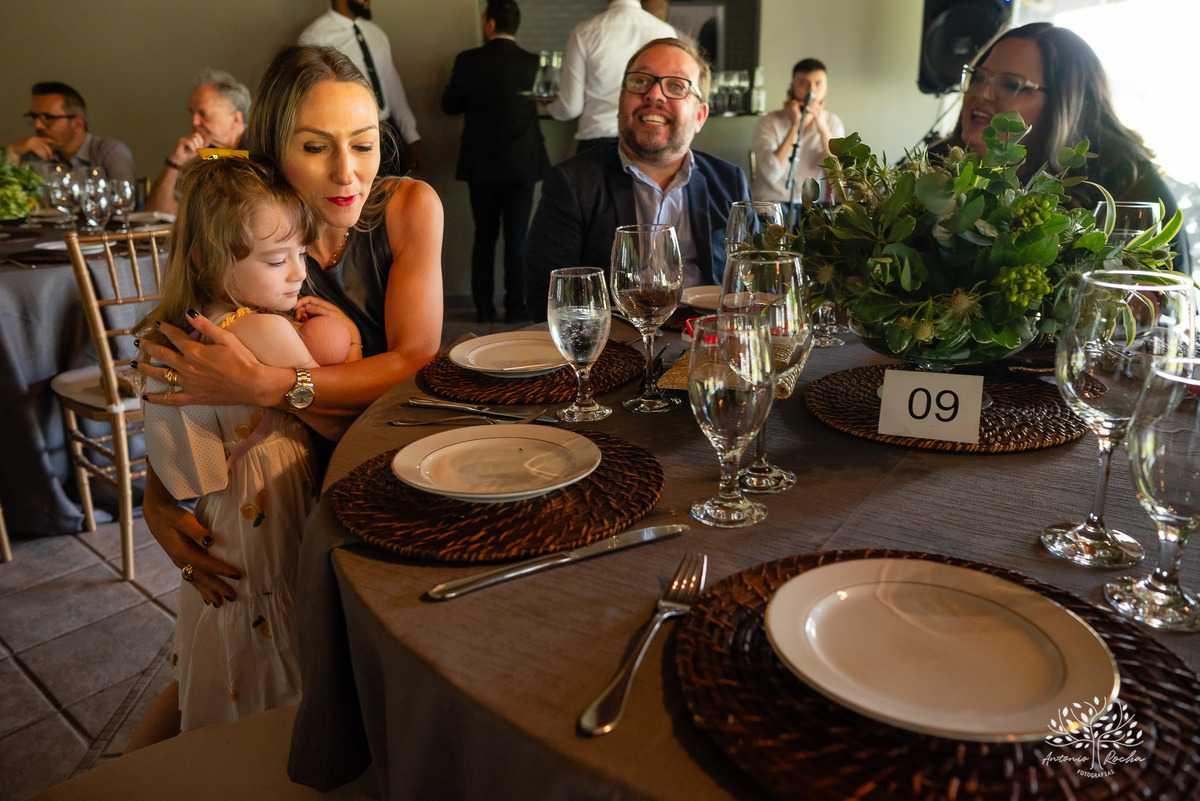 celebrar 100 anos - vida de histórias - legado - memórias inesquecíveis - família - amigos - registro fotográfico - Antonio Rocha Fotografias -celebração de vida - fotografia de eventos - gerações - emoções capturadas - inspiração- Pelotas - Dunas