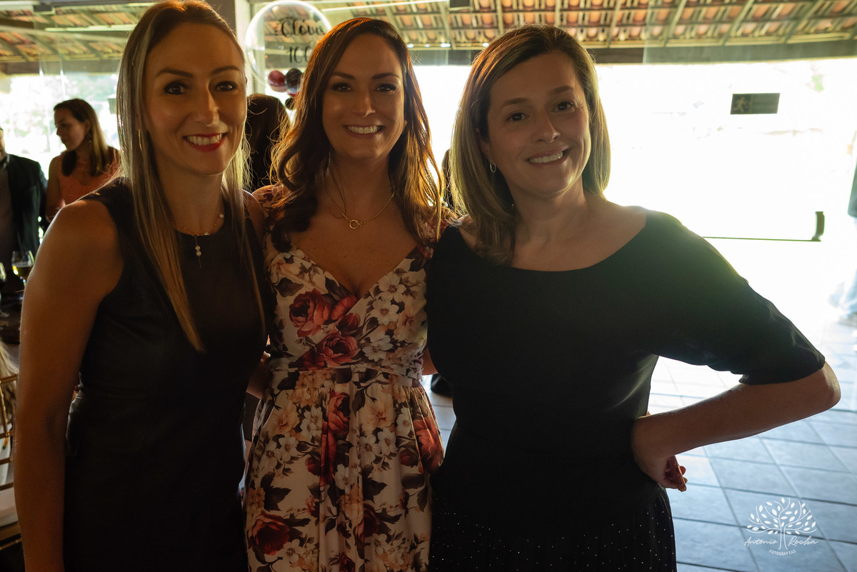 celebrar 100 anos - vida de histórias - legado - memórias inesquecíveis - família - amigos - registro fotográfico - Antonio Rocha Fotografias -celebração de vida - fotografia de eventos - gerações - emoções capturadas - inspiração- Pelotas - Dunas