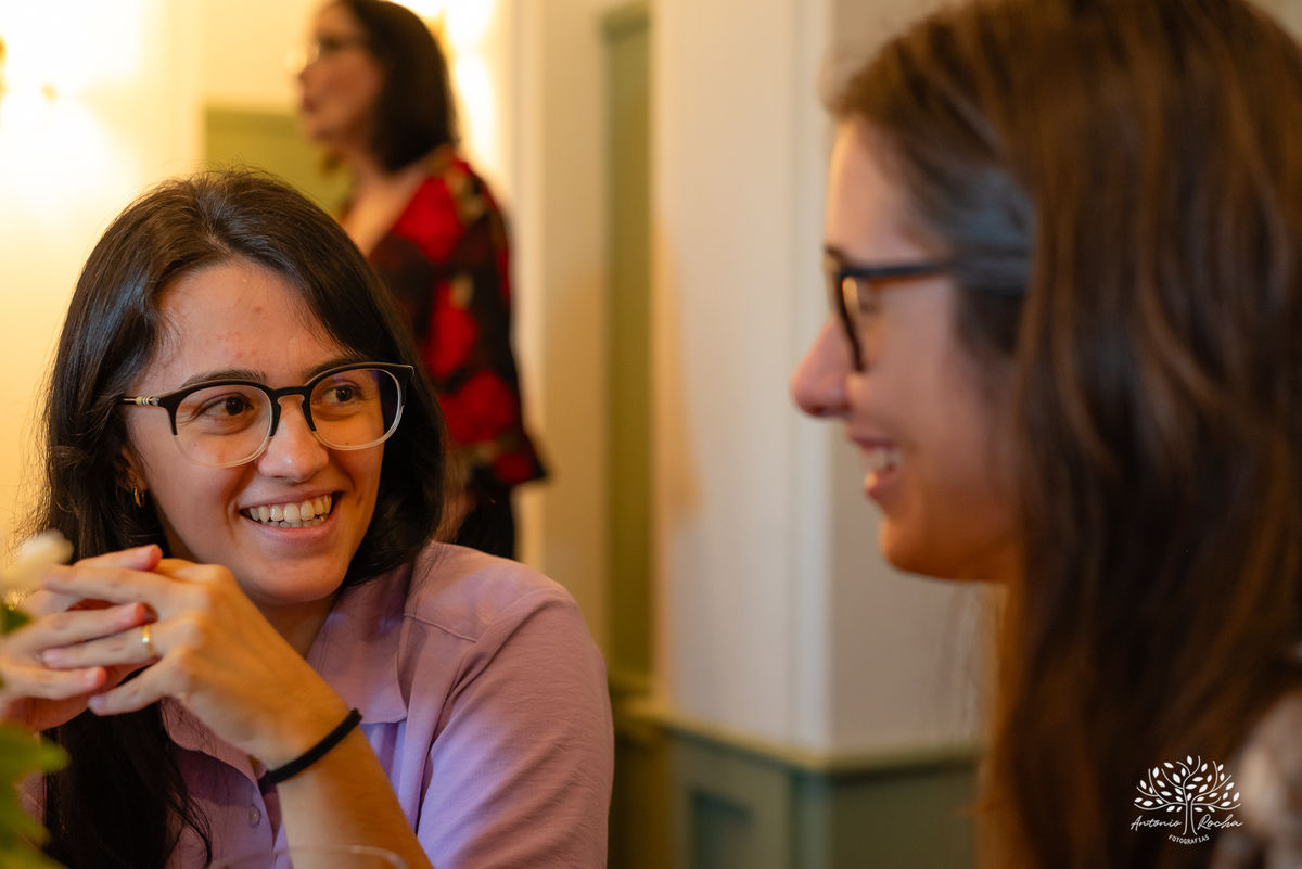 80 anos - Dona Luiza - celebração de vida - alegria - danças - risadas - amor - família - registros fotográficos - histórias - abraços carinhosos - aniversário - amigos - familiar - fotografia de eventos - Antônio Rocha Fotografias