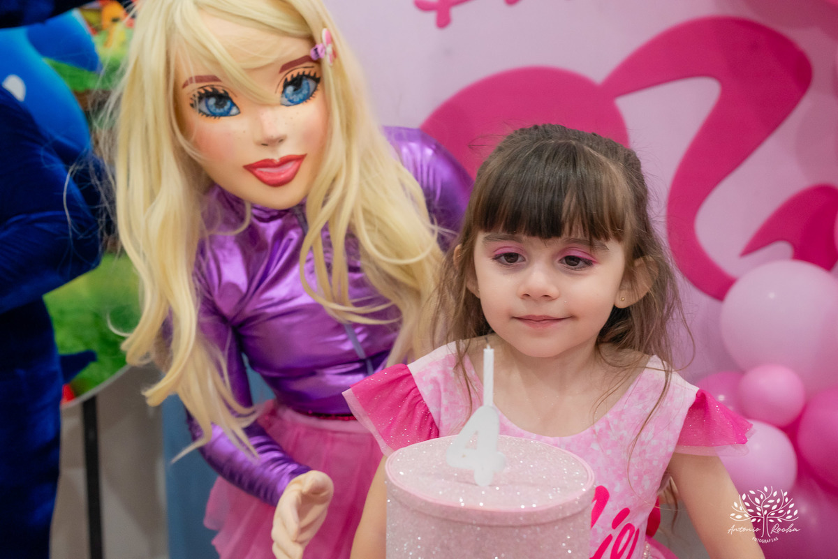 amor de irmão - laços fraternais - infância mágica - memórias em família - fotografia infantil - aniversário infantil - celebração familiar - fotografia profissional - pureza das crianças - lúdico - Rocha Fotografias - infância registrada - Pelotas