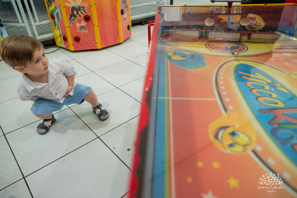 fotografia infantil - fotografia de aniversário - fotógrafo profissional - registro de momentos - celebração em família - gêmeos Maria e Luiz - festas infantis - memórias afetivas - amor em família - Pelotas - fotografia criativa - fotógrafo Antonio Rocha