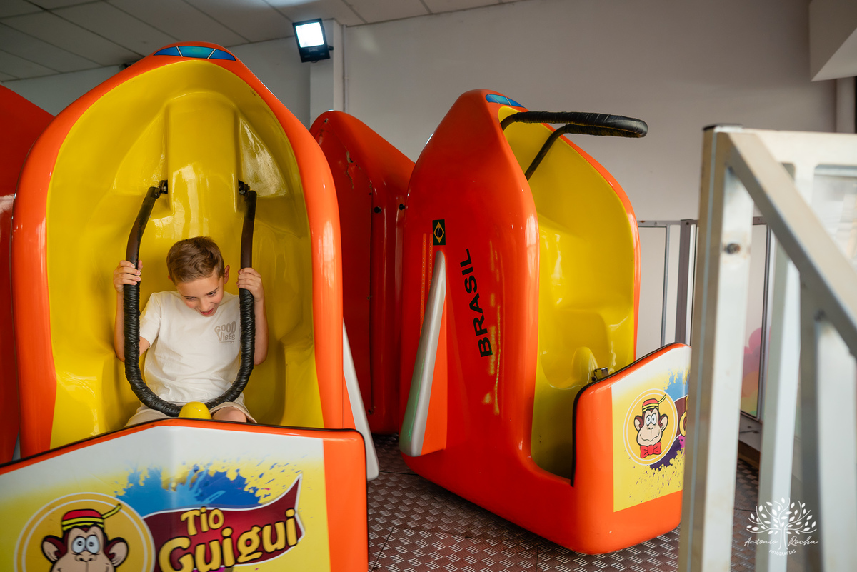 fotografia infantil - fotografia de aniversário - fotógrafo profissional - registro de momentos - celebração em família - gêmeos Maria e Luiz - festas infantis - memórias afetivas - amor em família - Pelotas - fotografia criativa - fotógrafo Antonio Rocha