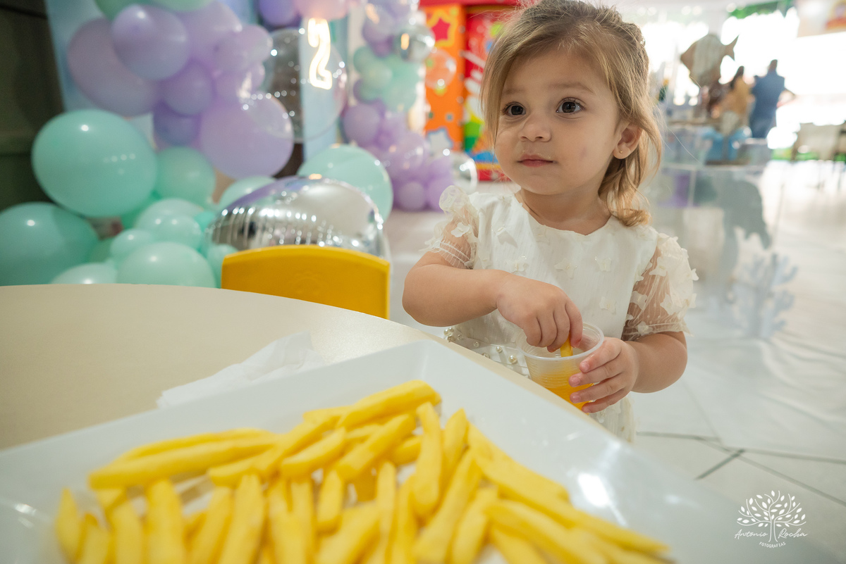 fotografia infantil - fotografia de aniversário - fotógrafo profissional - registro de momentos - celebração em família - gêmeos Maria e Luiz - festas infantis - memórias afetivas - amor em família - Pelotas - fotografia criativa - fotógrafo Antonio Rocha